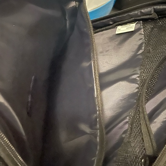 Targus Drifter II Black/Grey Backpack - Picture 4 of 5